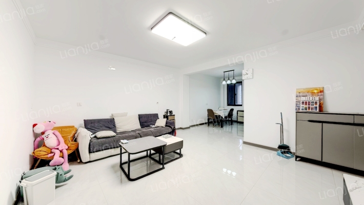 湖西雅苑K区二手房实景图