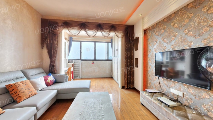 万景国际二手房实景图