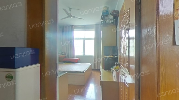 体育场社区二手房实景图