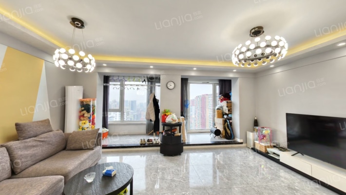 万科城三期二手房实景图