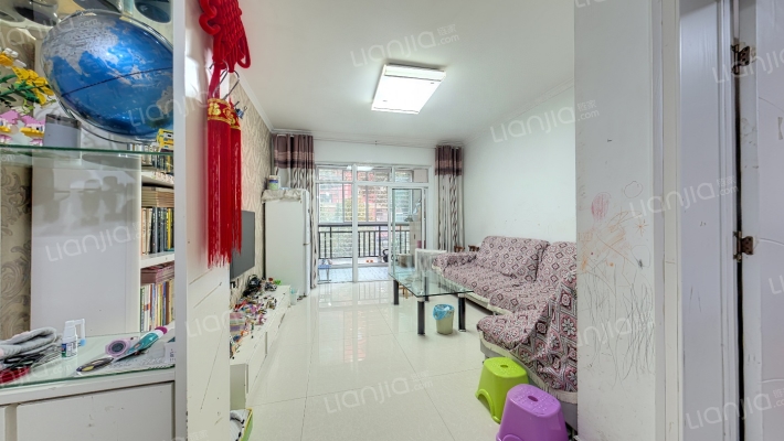 英伦华府二期二手房实景图