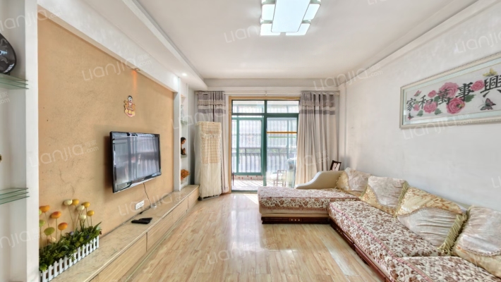 澜桥康城二手房实景图