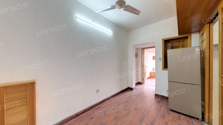 转龙车小区二手房实景图