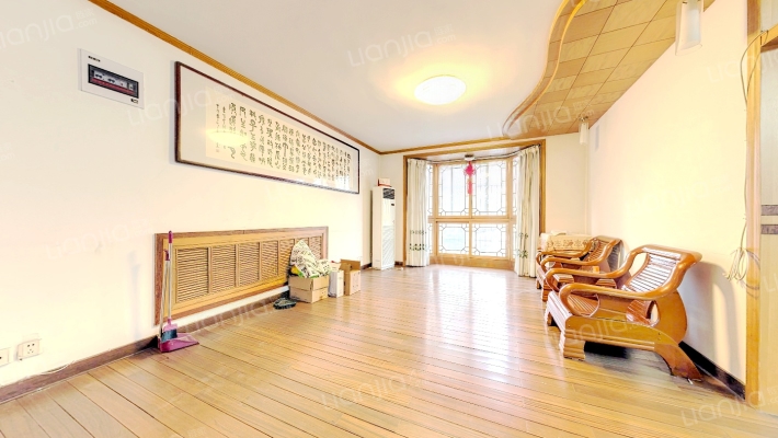 薇园西小区二手房实景图