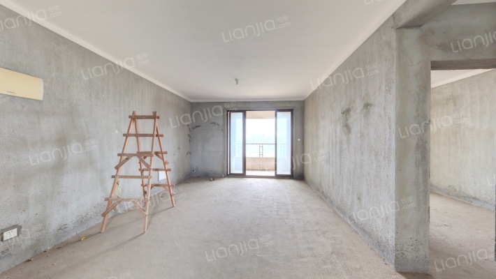 橡树湾橡府二手房实景图