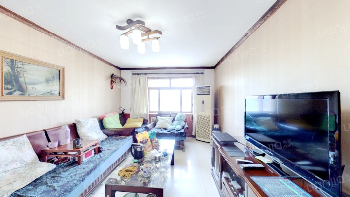 澳隆花园二手房实景图