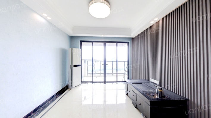 怡翠尊堤晖园二手房实景图