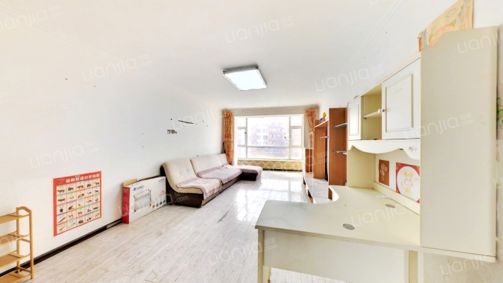 德威御园二手房实景图