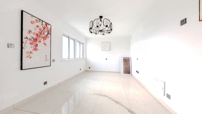 新河家园二手房实景图