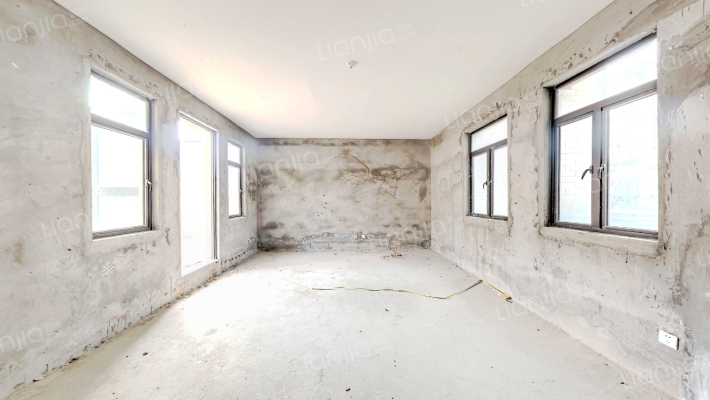 尚品湾·云海墅二手房实景图