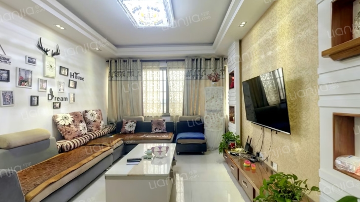 滨江小区二手房实景图