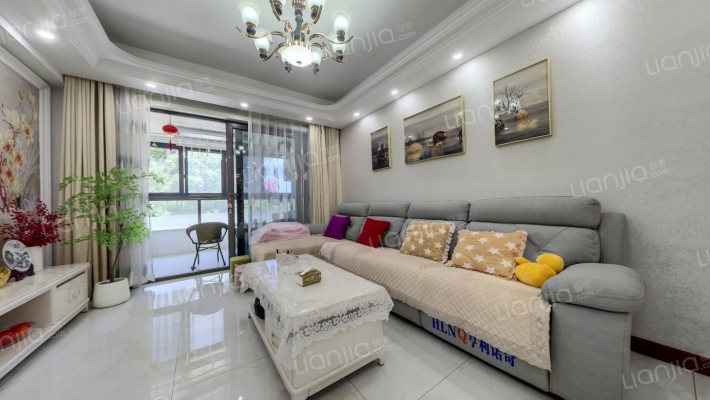 御景蓝湾二手房实景图