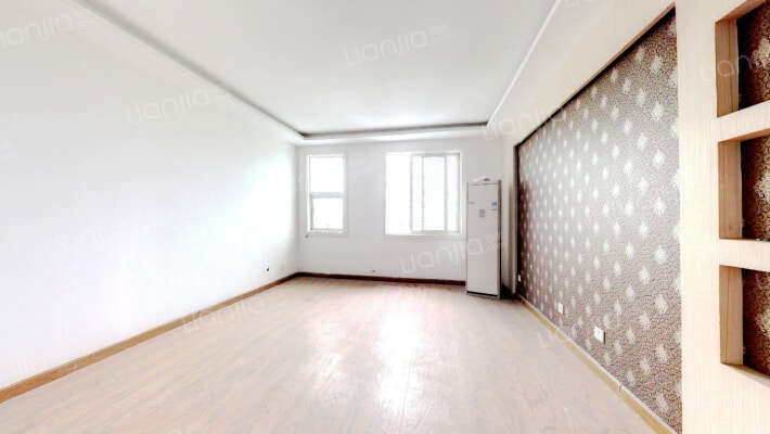 新锐领地二手房实景图