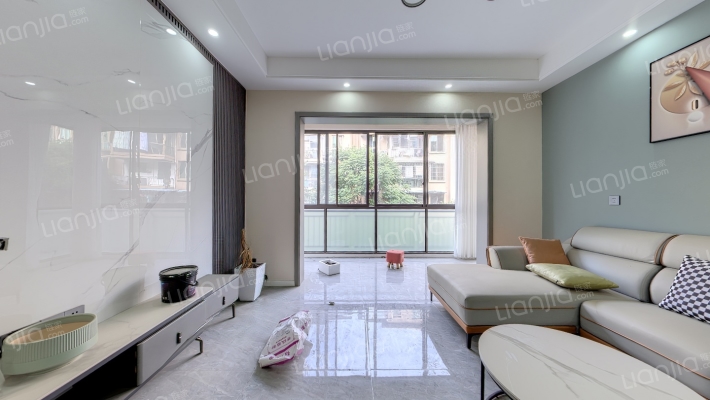 和美白金瀚二手房实景图