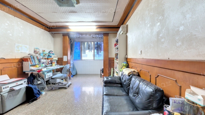 华联新村二手房实景图