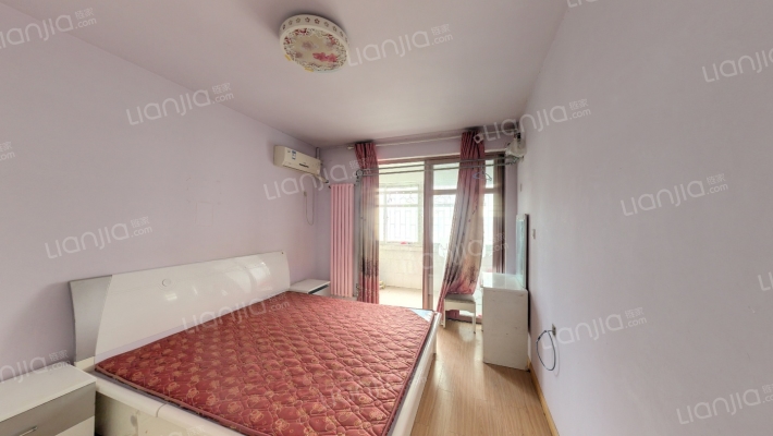 质量时报家属院二手房实景图