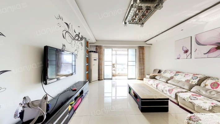 阳海景怡南区二手房实景图