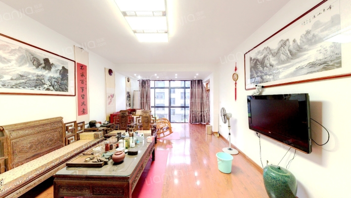 康怡亲水楼台二手房实景图