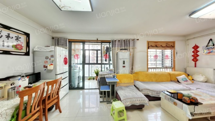 滨湖世纪城徽杰苑二手房实景图