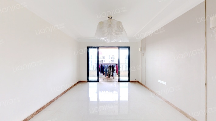 恒大珑庭二手房实景图