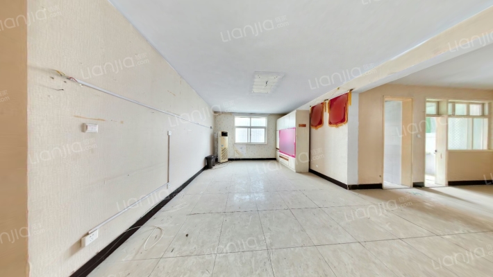 裕达印刷厂家属院二手房实景图