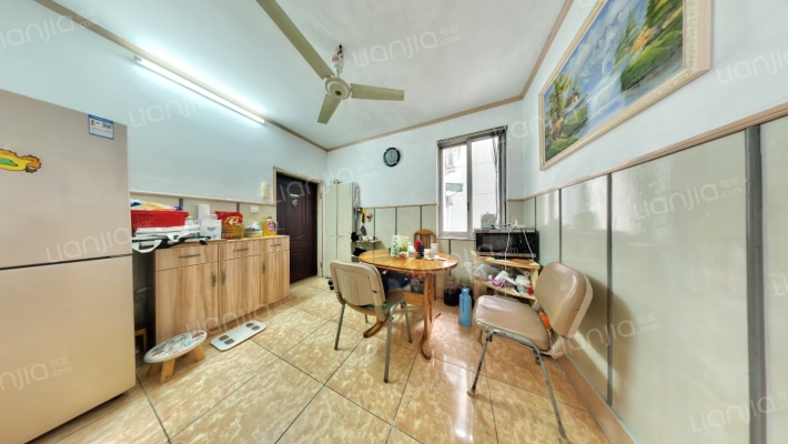 新庄新村二手房实景图