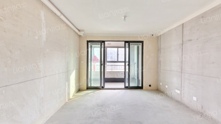 滨河花园二手房实景图