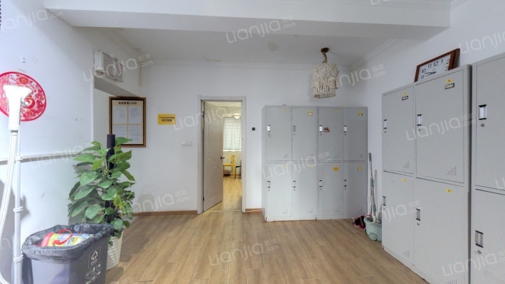 华荣大厦二手房实景图