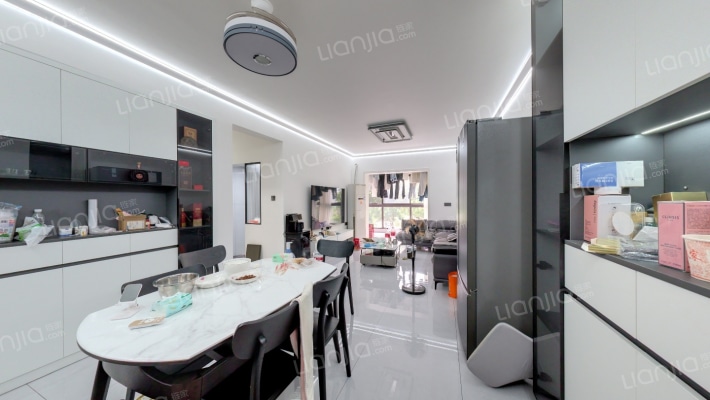 新城明昱公园二手房实景图