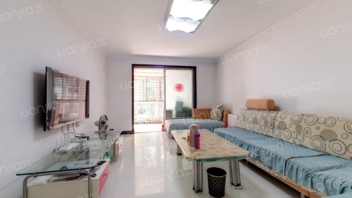 摩登小镇二手房实景图