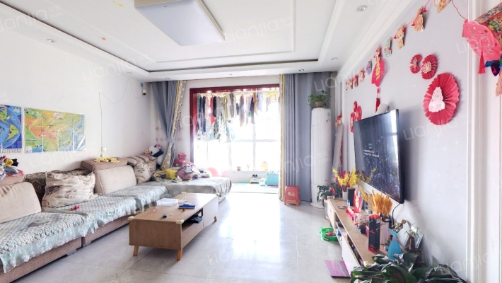 惠友万悦城，有本随时过户，采光好视野好，片区房-客厅