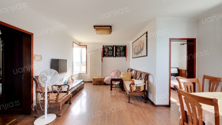 康嘉花园二手房实景图