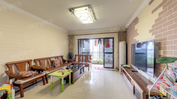 保利高尔夫郡二手房实景图