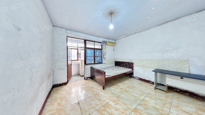 胜利村383号二手房实景图