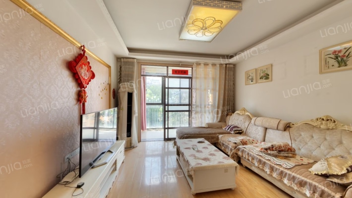 名流人和天地三期二手房实景图