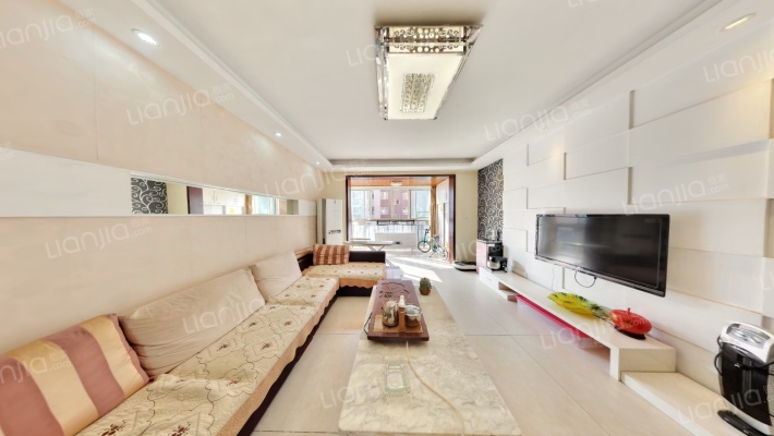 玺印上院二手房实景图