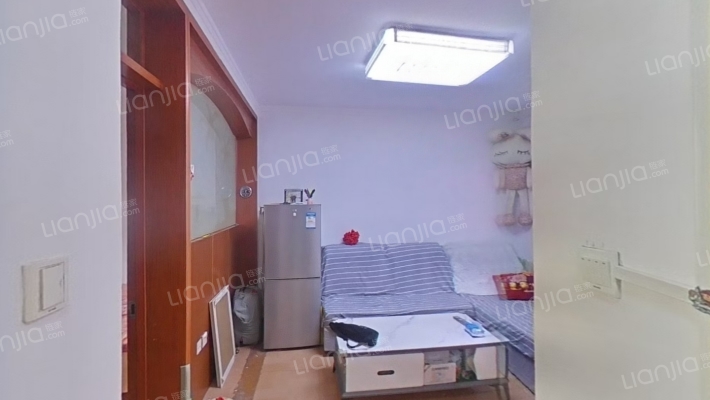 纺织建筑楼二手房实景图