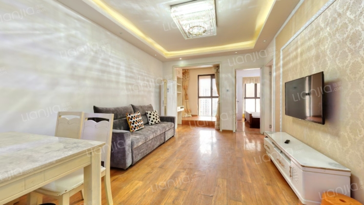 蓝润棠湖春天二手房实景图