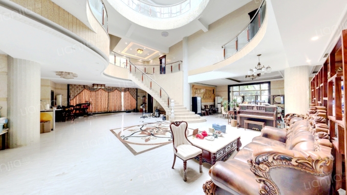 美心山庄二手房实景图