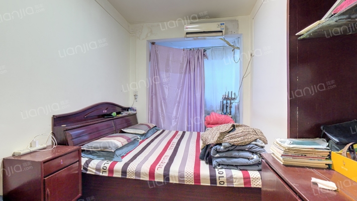 伏牛路132号二手房实景图