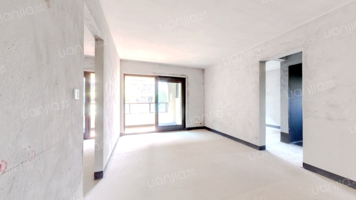 博翠山麓二手房实景图