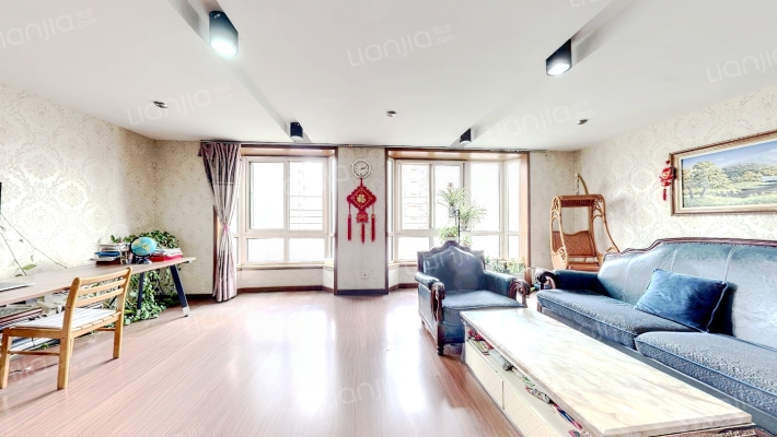 未来花园二手房实景图