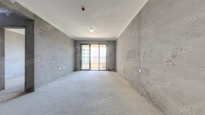 和昌优地二手房实景图