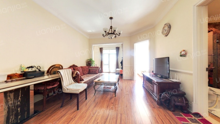 亿达蓝湾二手房实景图