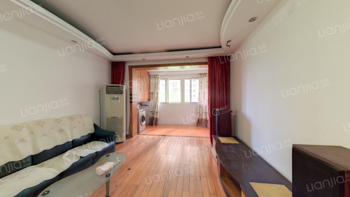 船舶厂宿舍二手房实景图