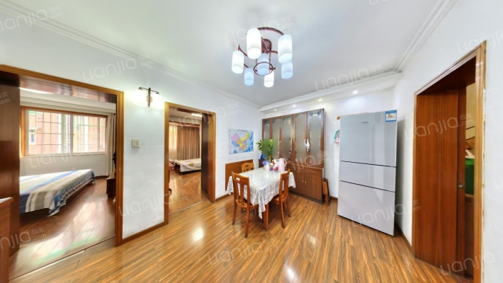 凯旋路117号二手房实景图