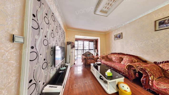 经典上城(凤凰西五路)二手房实景图