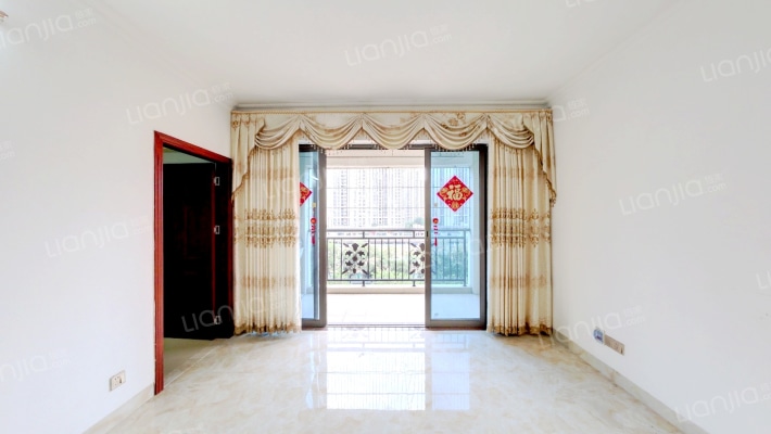 九龙湾花园二手房实景图