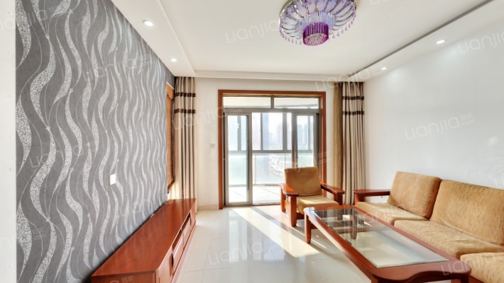 翡翠国际二手房实景图