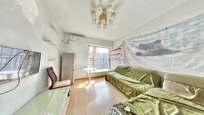 西西学府里二手房实景图